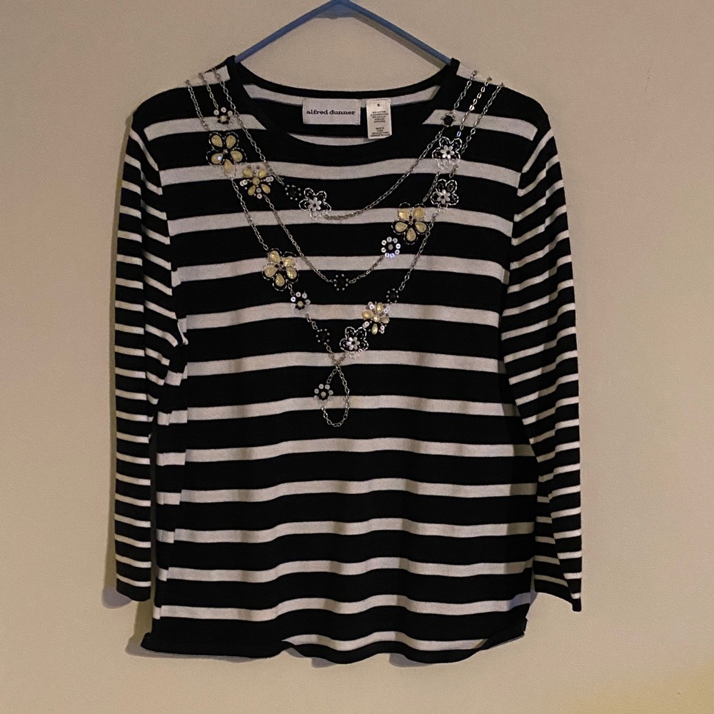 Alfred Dunner Black and White Striped Long Sleeve Top with beaded “necklace”